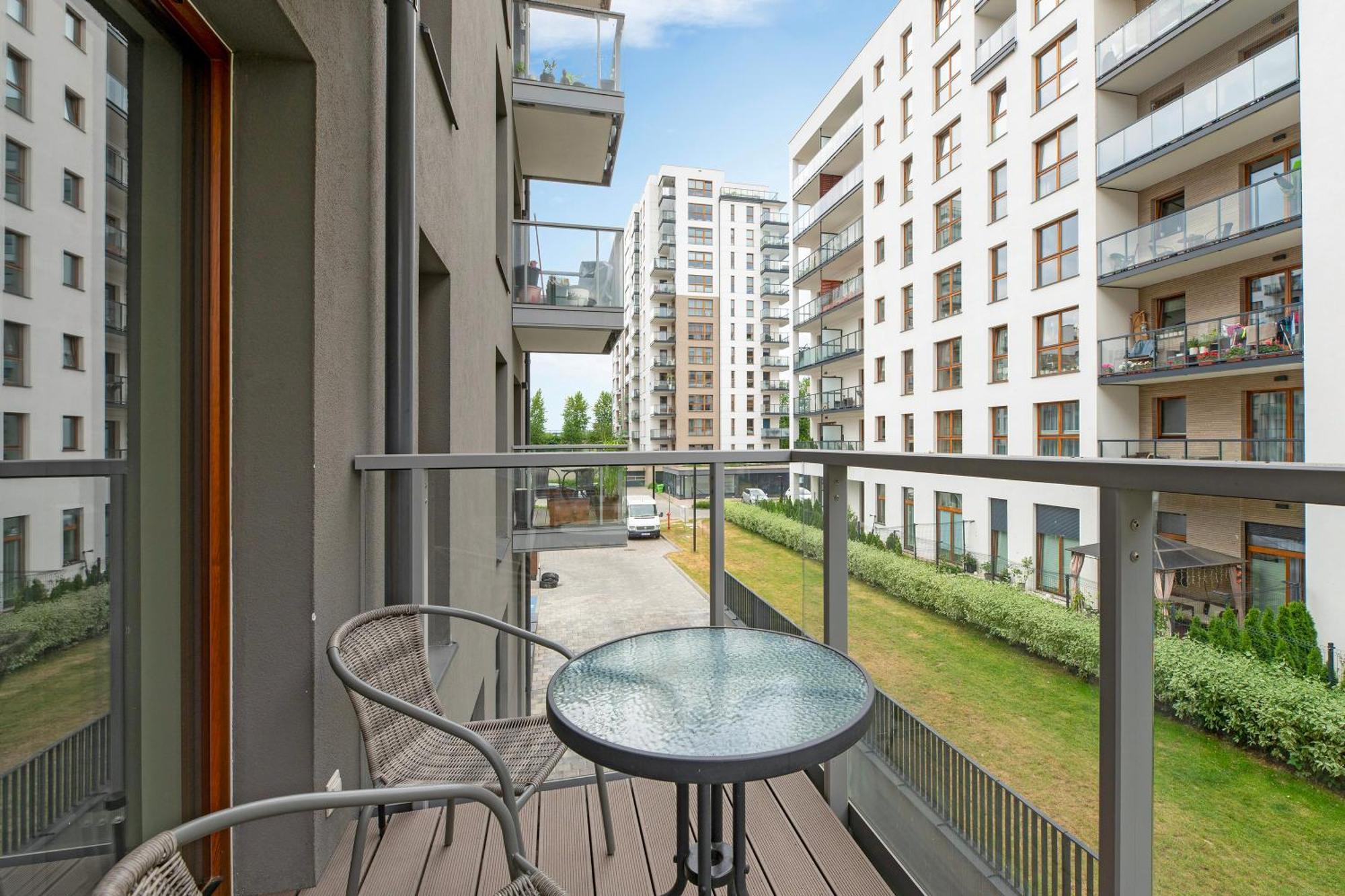 Zajezdnia Wrzeszcz Seaside & Parking By Downtown Apartments Gdansk Luaran gambar